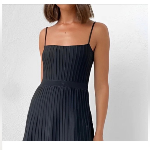 Commence Midi Dress - Picture 2 of 3